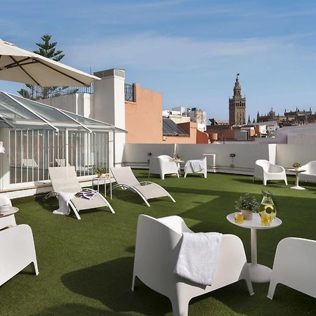 Suites Sevilla Plaza Exterior photo